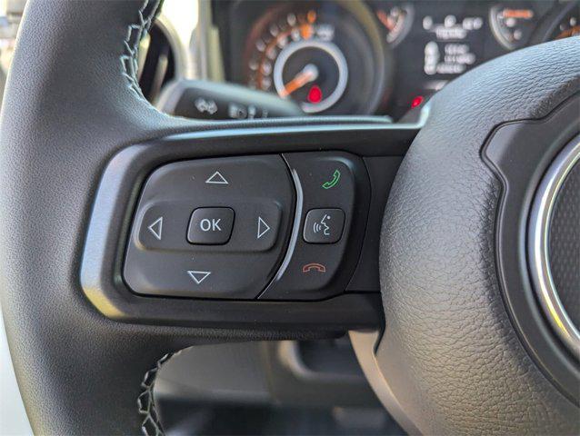 new 2025 Jeep Gladiator car, priced at $40,888