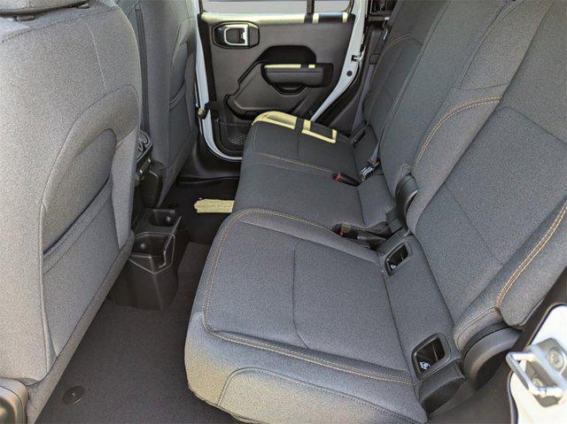 new 2025 Jeep Gladiator car, priced at $40,888