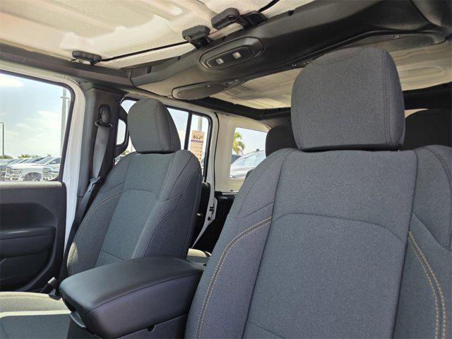 new 2025 Jeep Wrangler 4xe car, priced at $45,421