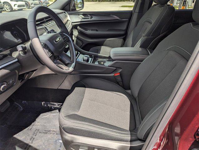 new 2025 Jeep Grand Cherokee car, priced at $30,050