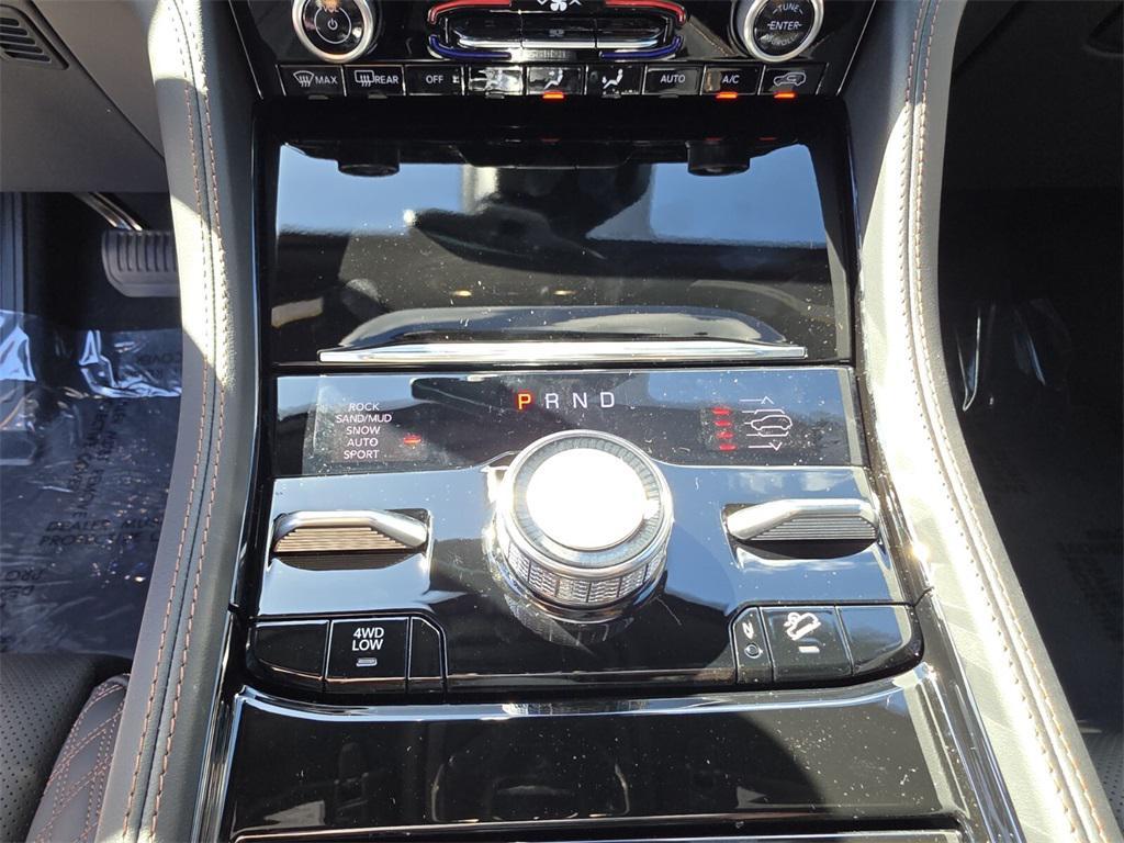 new 2025 Jeep Grand Cherokee L car, priced at $61,380