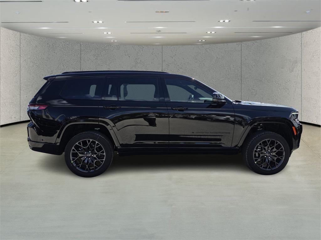 new 2025 Jeep Grand Cherokee L car, priced at $61,380