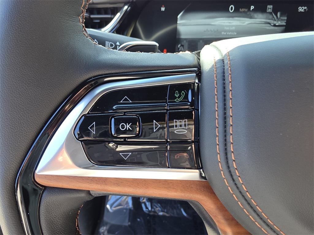 new 2025 Jeep Grand Cherokee L car, priced at $61,380