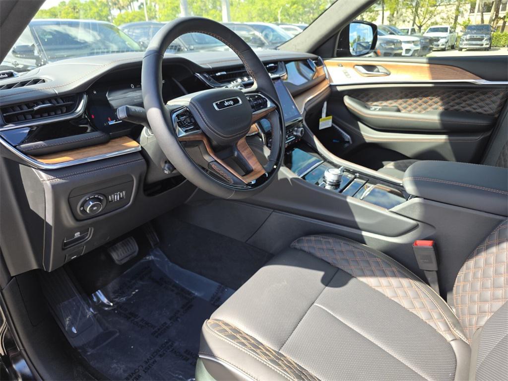 new 2025 Jeep Grand Cherokee L car, priced at $61,380