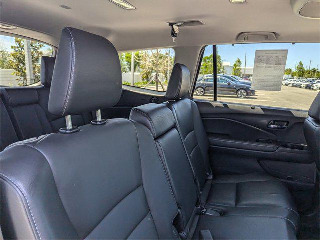 used 2021 Honda Pilot car, priced at $31,481