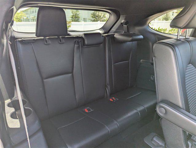 used 2021 Toyota Highlander car, priced at $37,891