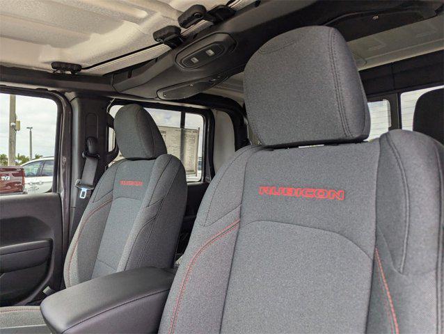 new 2025 Jeep Gladiator car, priced at $51,045