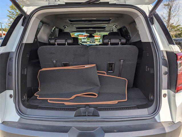 used 2023 GMC Acadia car, priced at $31,991