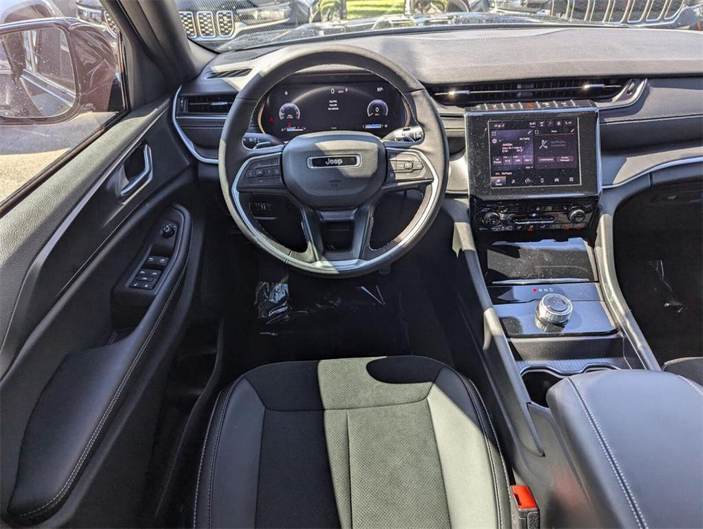 new 2025 Jeep Grand Cherokee L car, priced at $35,833