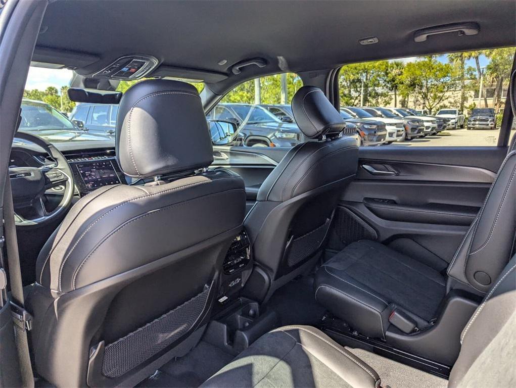 new 2025 Jeep Grand Cherokee L car, priced at $35,833