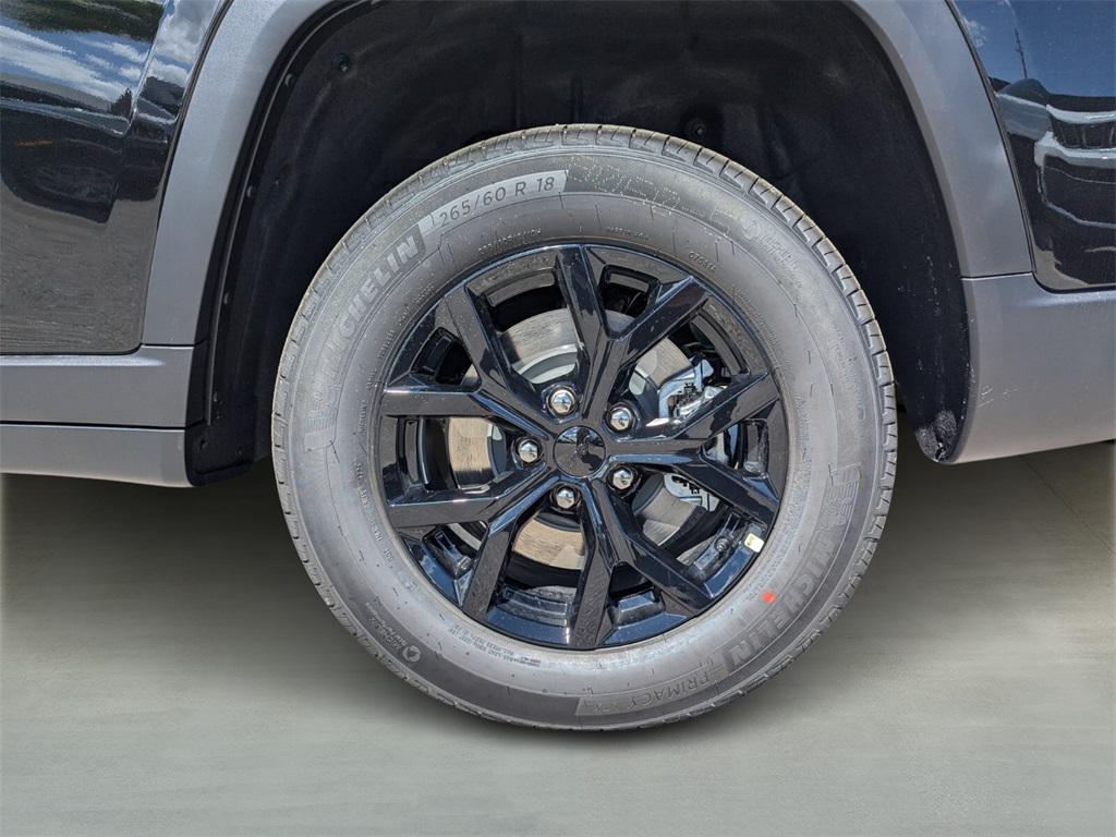 new 2025 Jeep Grand Cherokee L car, priced at $35,833