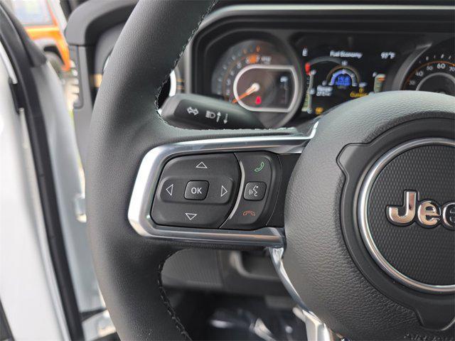 new 2025 Jeep Wrangler car, priced at $51,062