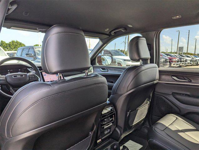 new 2025 Jeep Grand Cherokee L car, priced at $41,506
