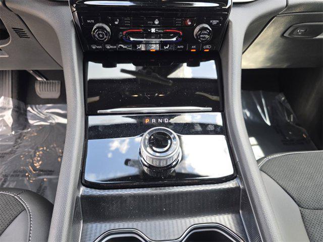 new 2025 Jeep Grand Cherokee L car, priced at $40,400