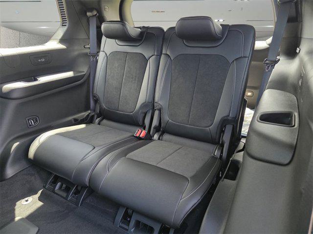 new 2025 Jeep Grand Cherokee L car, priced at $40,400