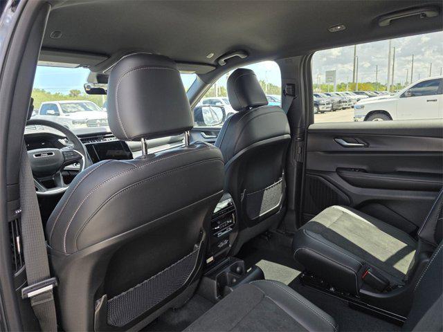 new 2025 Jeep Grand Cherokee L car, priced at $40,400