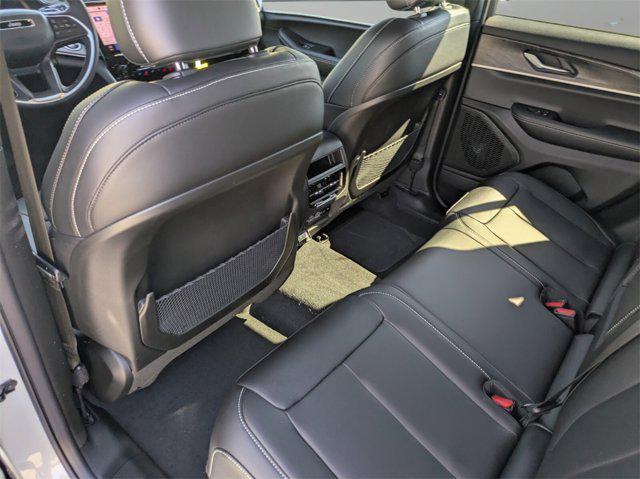 new 2025 Jeep Grand Cherokee car, priced at $41,772