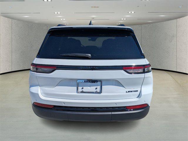 new 2025 Jeep Grand Cherokee car, priced at $41,772
