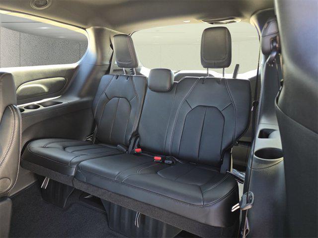 new 2025 Chrysler Pacifica car, priced at $38,903
