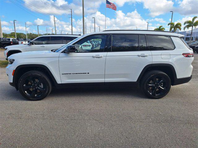 new 2024 Jeep Grand Cherokee L car, priced at $43,168