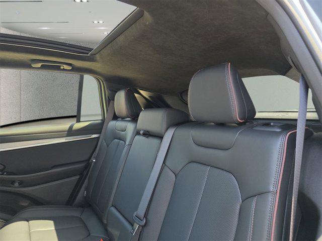 new 2025 Jeep Wagoneer S car, priced at $61,910