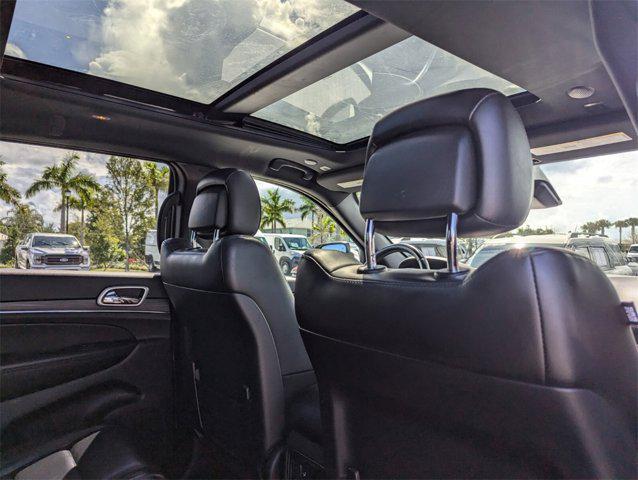 used 2021 Jeep Grand Cherokee car, priced at $25,492