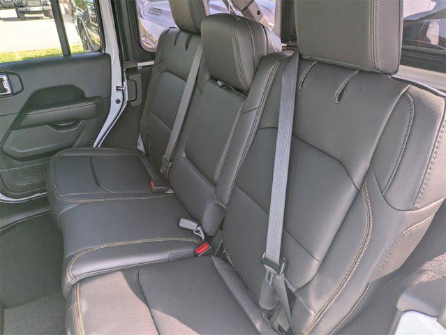 new 2025 Jeep Wrangler car, priced at $47,018