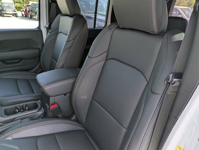 new 2025 Jeep Wrangler car, priced at $47,018
