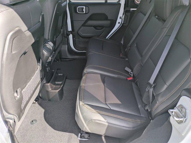 new 2025 Jeep Wrangler car, priced at $47,018