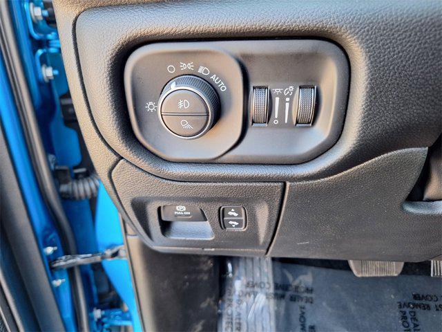 new 2025 Ram 1500 car, priced at $39,531