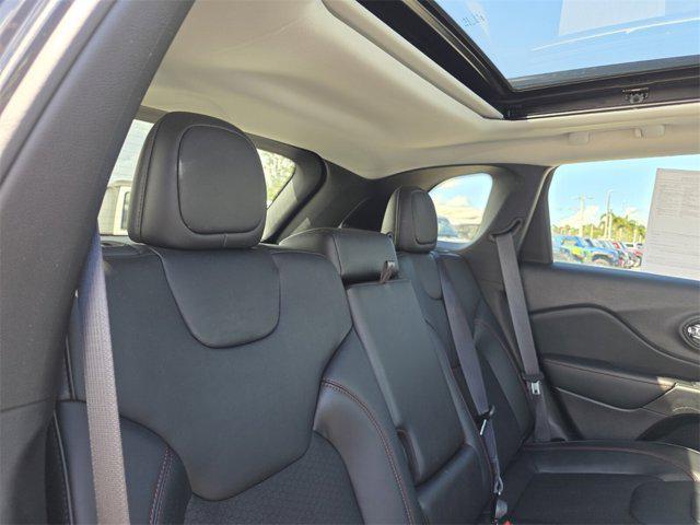 used 2022 Jeep Cherokee car, priced at $27,053