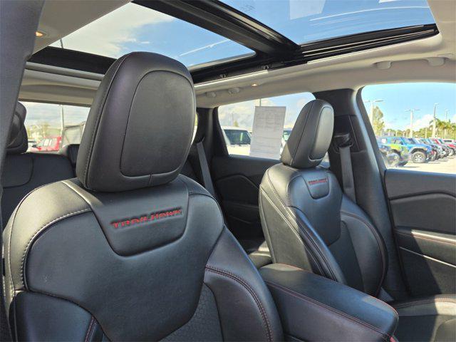 used 2022 Jeep Cherokee car, priced at $27,053