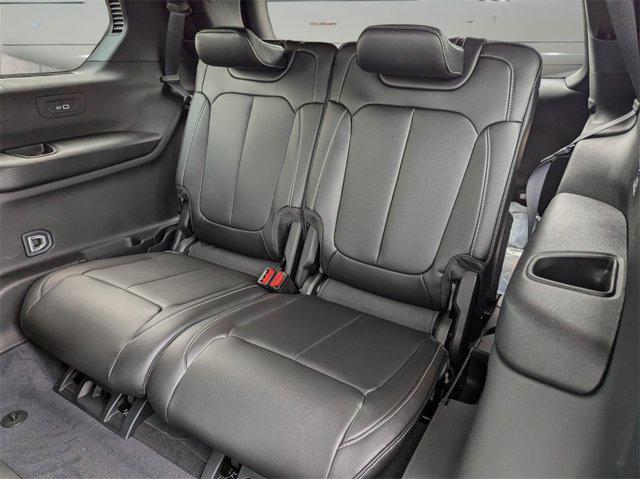 new 2025 Jeep Grand Cherokee L car, priced at $40,640