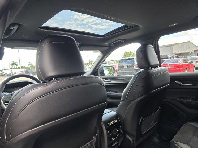 new 2025 Jeep Grand Cherokee L car, priced at $39,103
