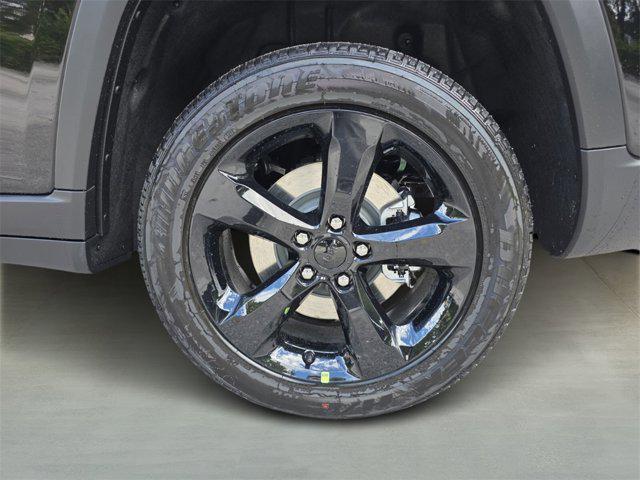new 2025 Jeep Grand Cherokee L car, priced at $39,103