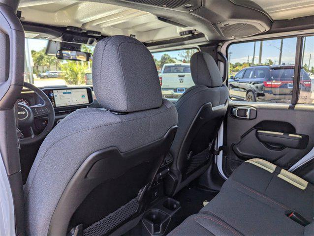 new 2025 Jeep Gladiator car, priced at $50,450