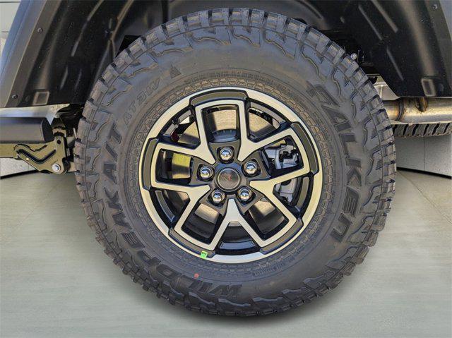 new 2025 Jeep Gladiator car, priced at $50,450