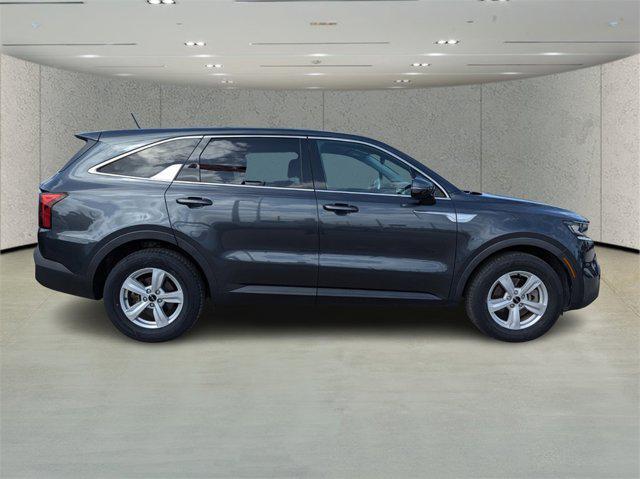 used 2022 Kia Sorento car, priced at $19,181