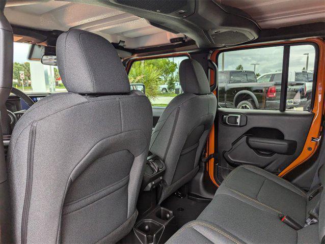 new 2025 Jeep Gladiator car, priced at $43,478