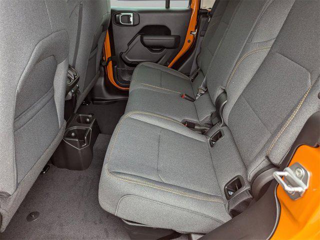 new 2025 Jeep Gladiator car, priced at $43,478