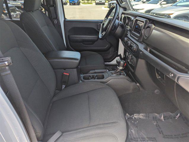 used 2021 Jeep Gladiator car, priced at $33,492