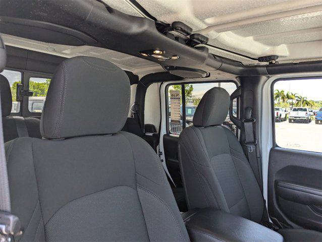 used 2021 Jeep Gladiator car, priced at $33,492