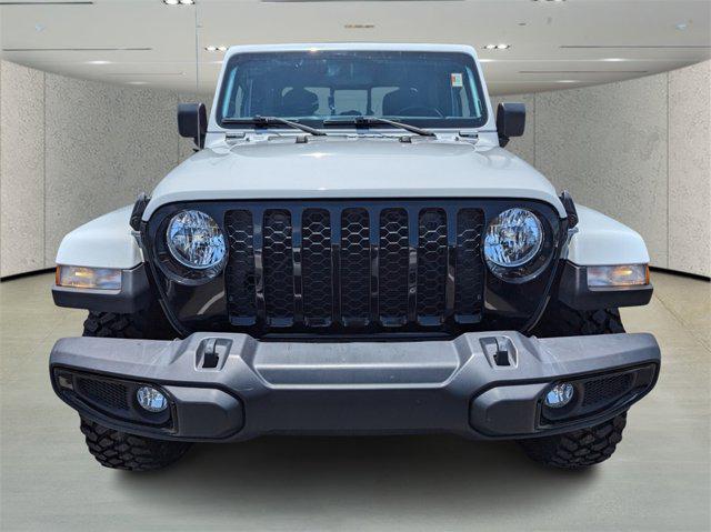 used 2021 Jeep Gladiator car, priced at $33,492