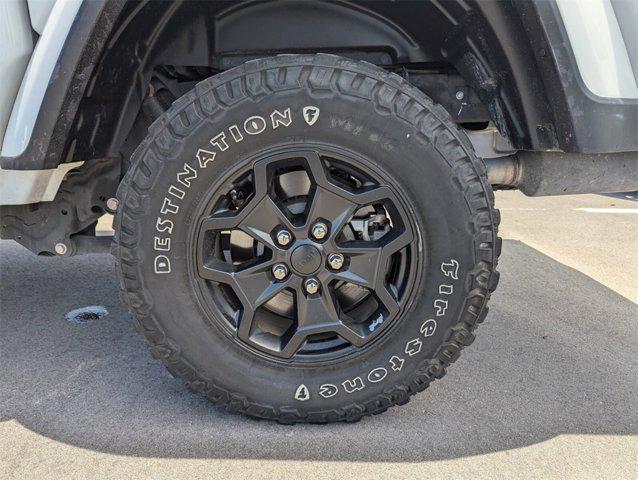 used 2021 Jeep Gladiator car, priced at $33,492