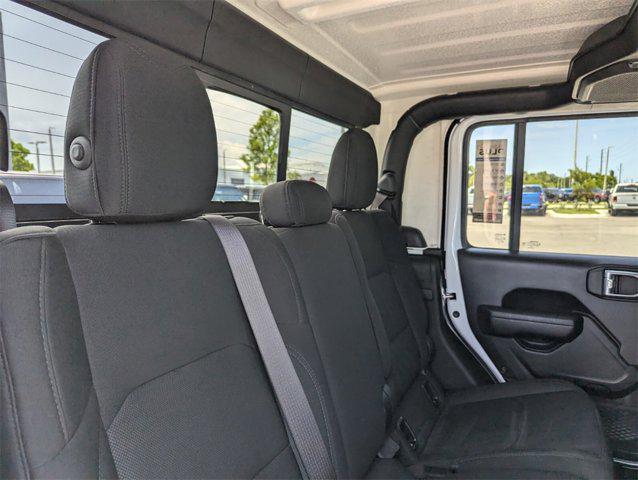 used 2021 Jeep Gladiator car, priced at $33,492