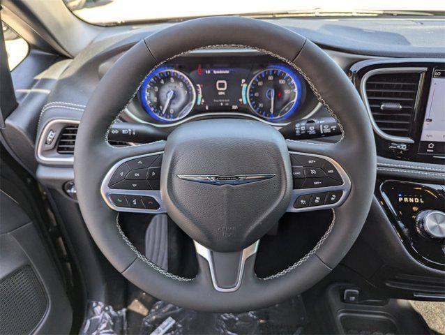 new 2025 Chrysler Pacifica car, priced at $39,700