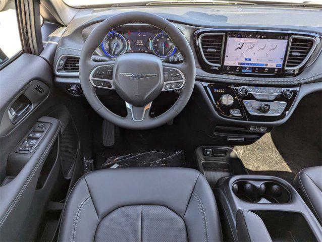 new 2025 Chrysler Pacifica car, priced at $39,700