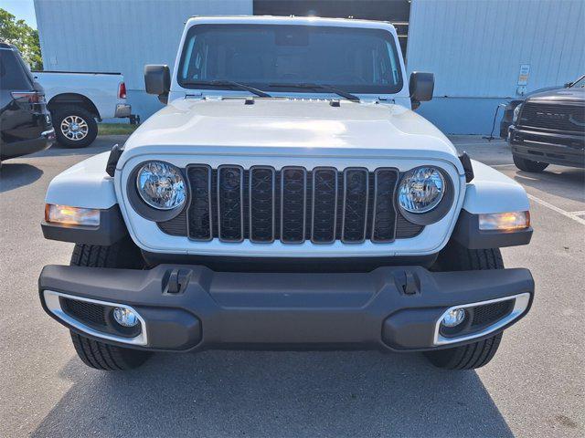 new 2024 Jeep Gladiator car, priced at $37,882