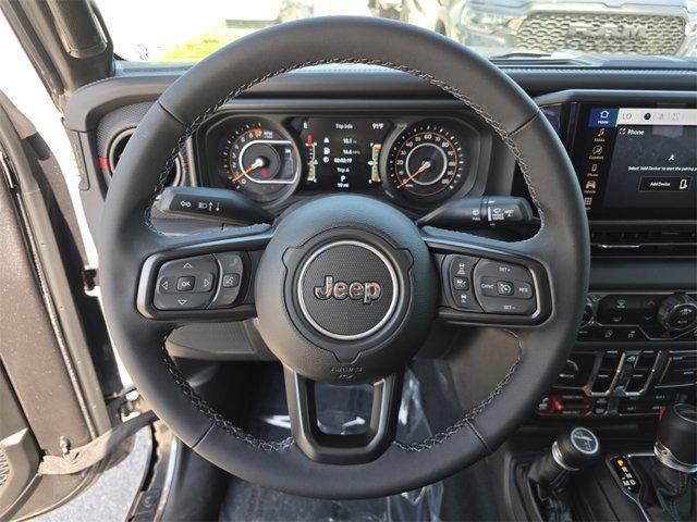 new 2025 Jeep Gladiator car, priced at $45,580