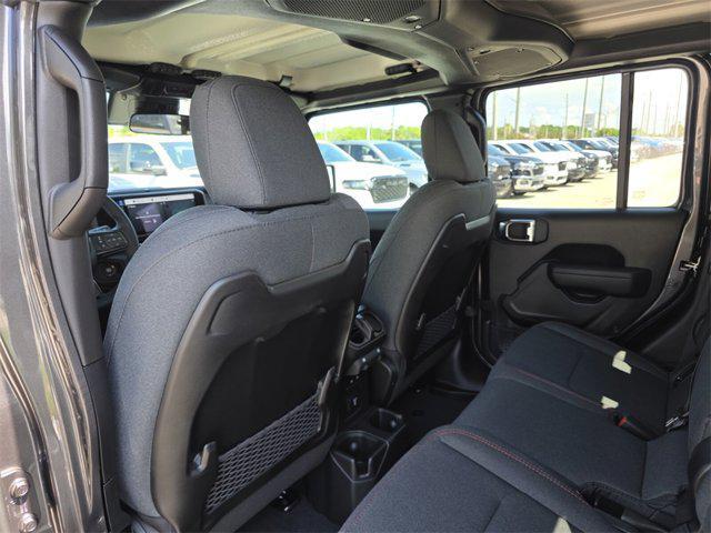 new 2025 Jeep Gladiator car, priced at $45,580